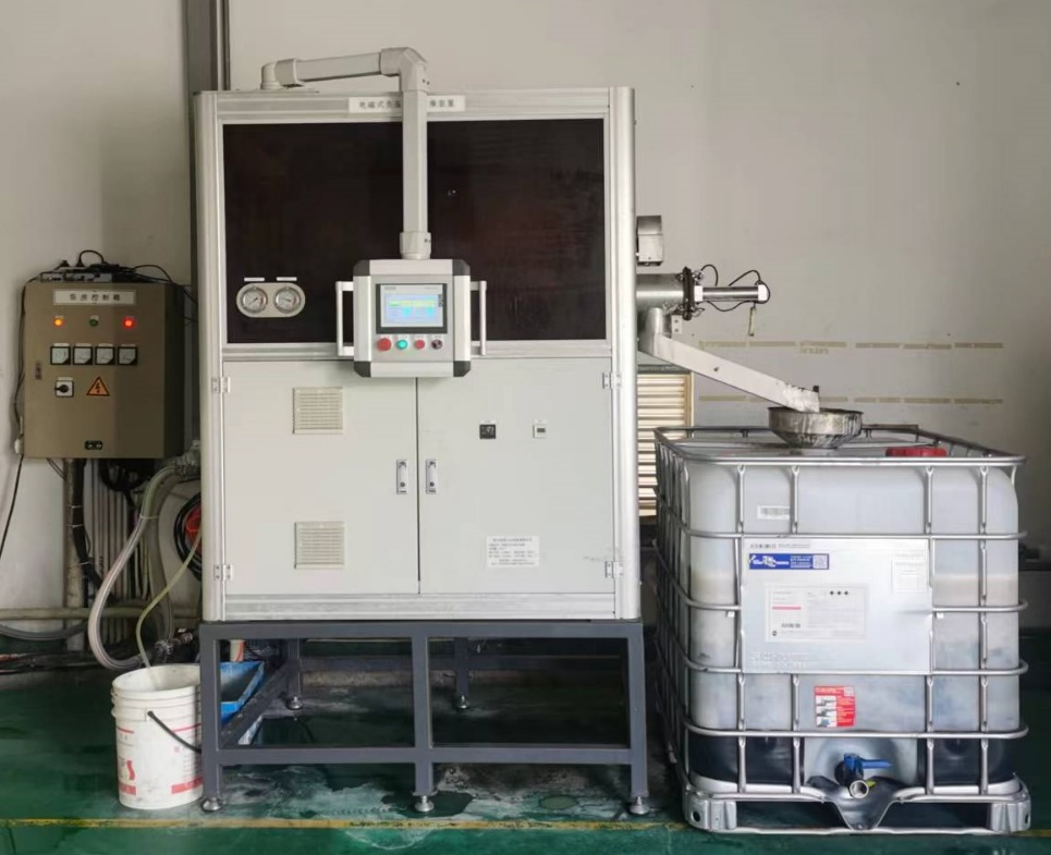 阿勒泰市某机械有限公司ZQ-JJ-0.5T蒸汽低温结晶蒸发设备乳化液案例